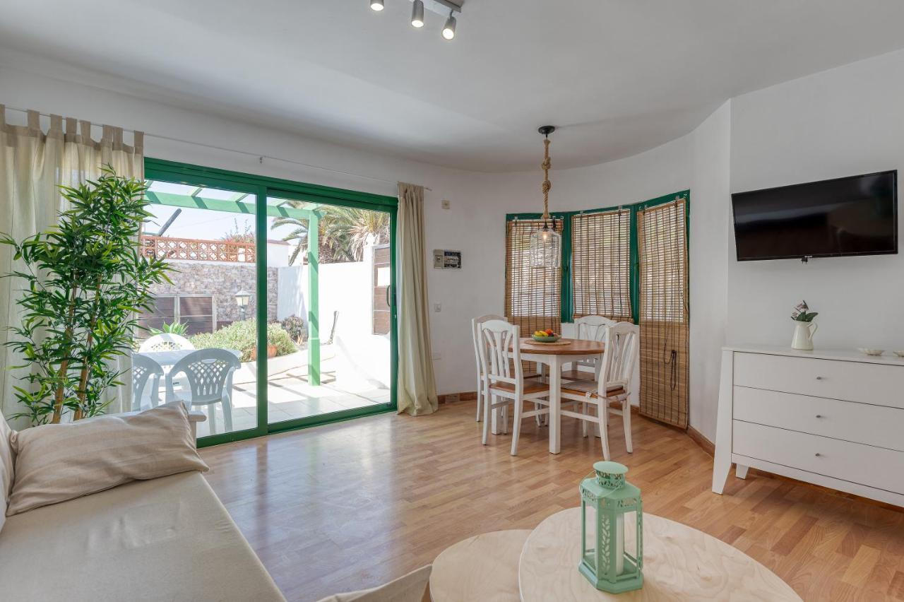 Homeforguest Apartment With Pool And Terrace 1 Min From The Beach Corralejo Ngoại thất bức ảnh